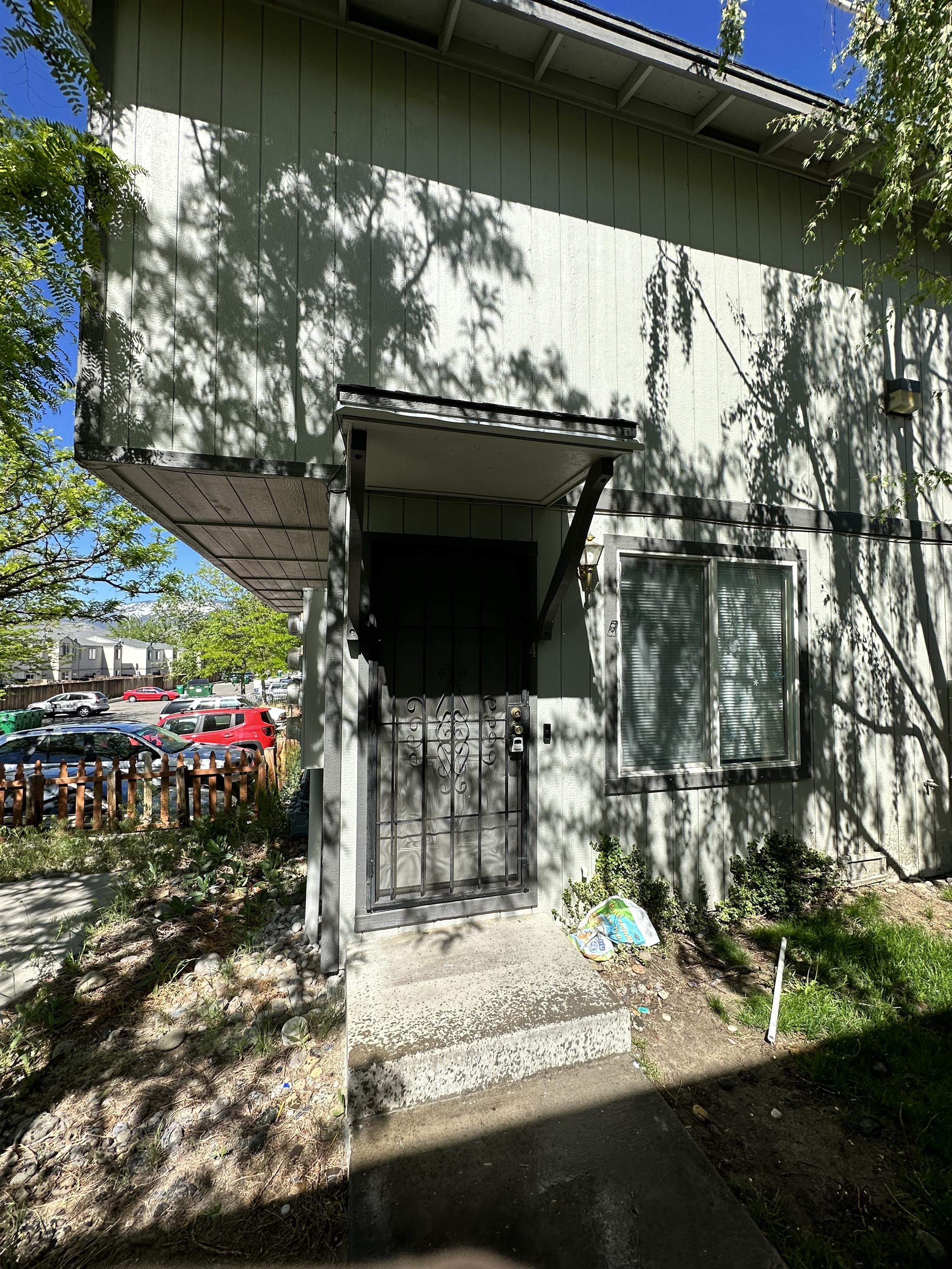 4025 Pheasant Dr. Unit 4